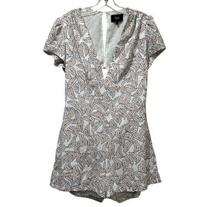 Goldie Large White Paisley Print Floral Cap Sleeve Open Back Romper Onesie Y9